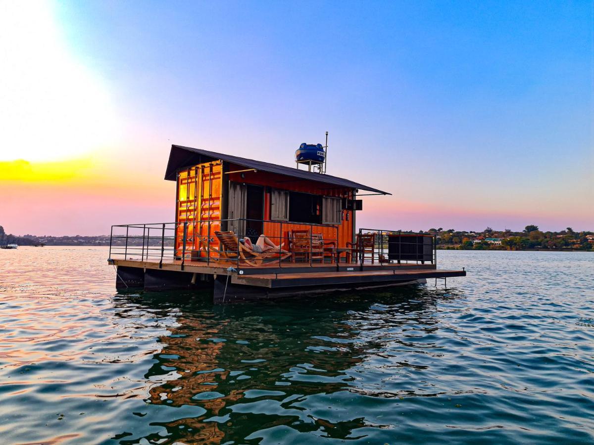 House Boat "Faroeste Caboclo" Brasília Ngoại thất bức ảnh