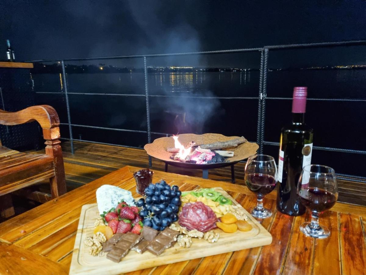 House Boat "Faroeste Caboclo" Brasília Ngoại thất bức ảnh